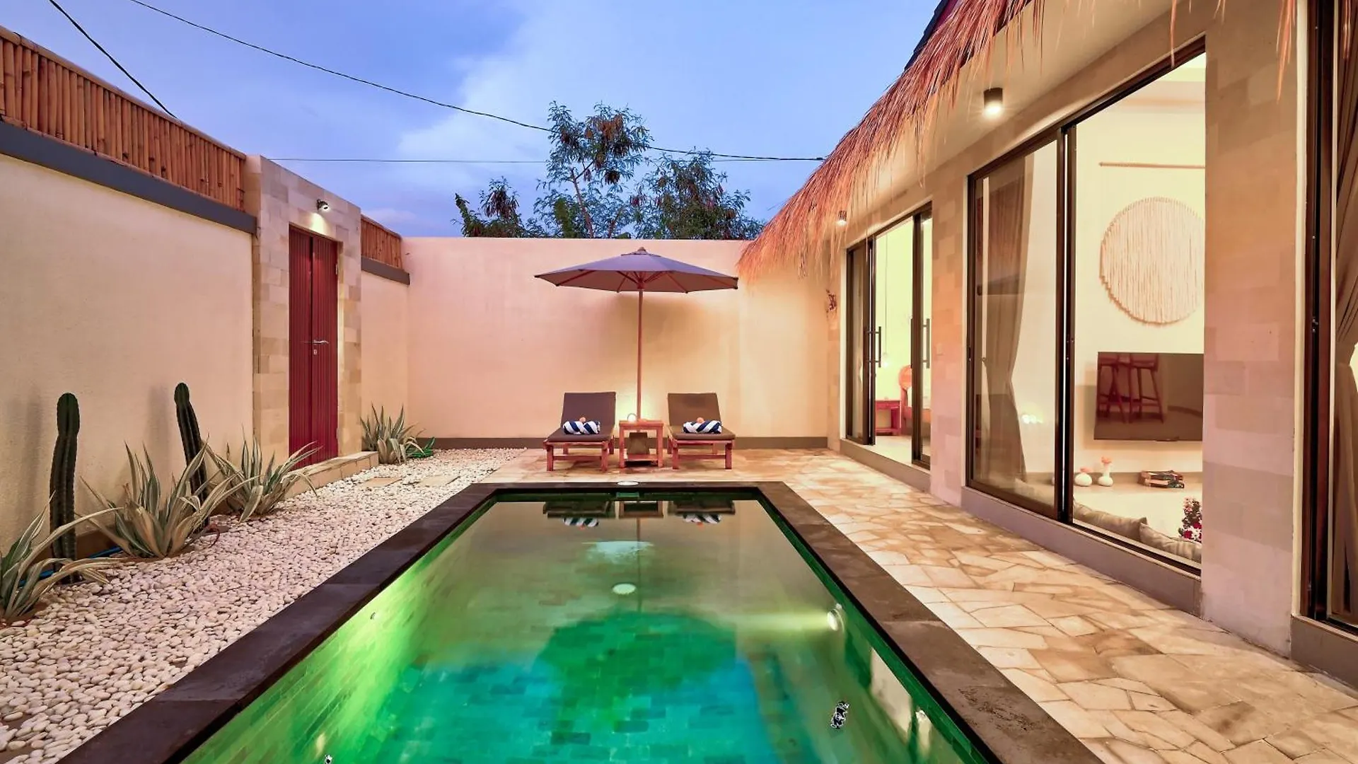 Villa Esha III Seminyak  Seminyak (Bali)