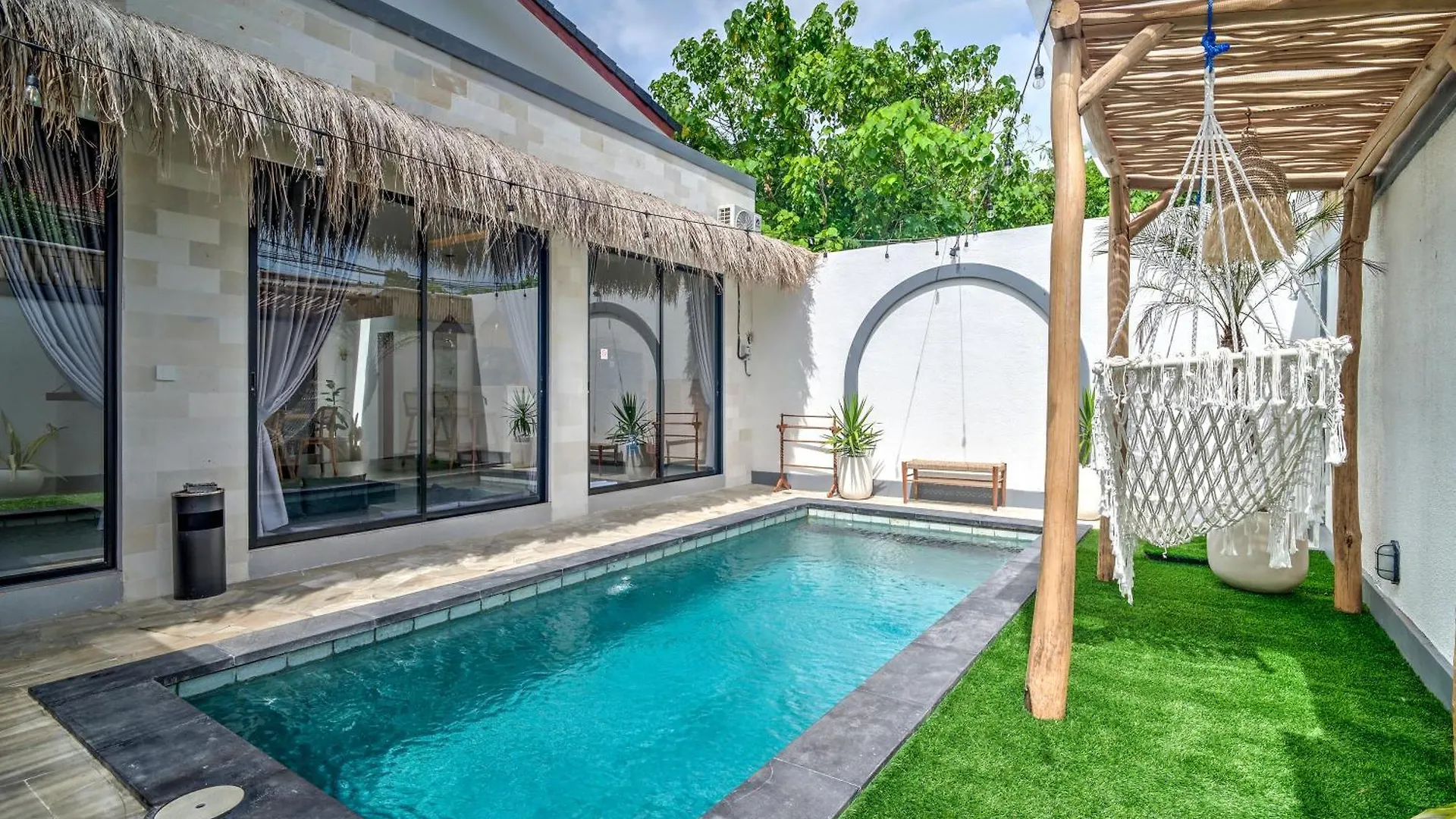Villa Esha III Seminyak